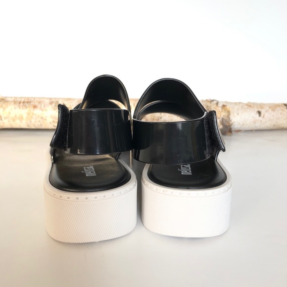 NWOB Melissa Soho PVC Platform Sandals, Black, 6 - Picture 4 of 8